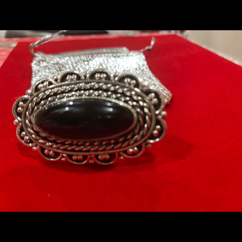 Silver ring - Picture 2 of 2